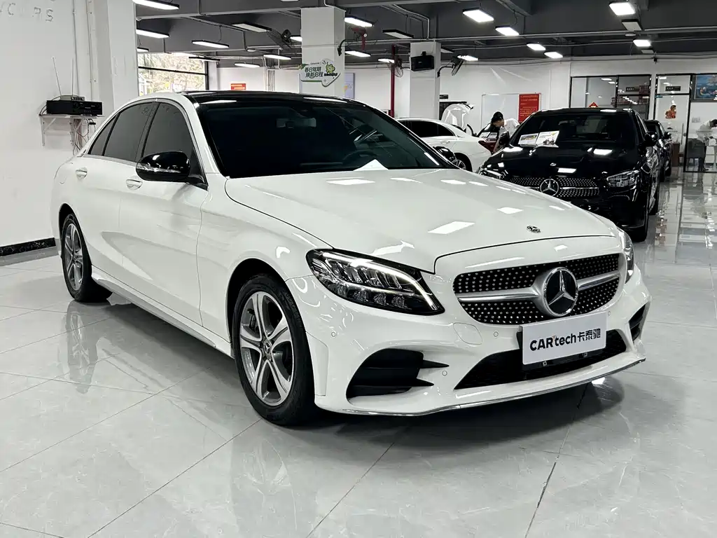 Mercedes-Benz C-Class 2019 — фото 3
