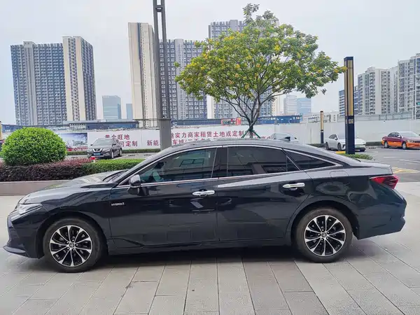 Toyota Avalon 2022
