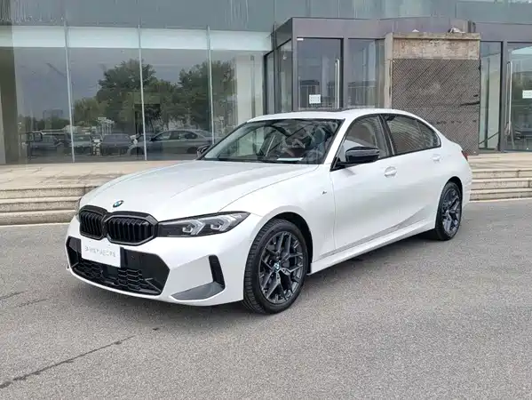 BMW 3 Series 2025