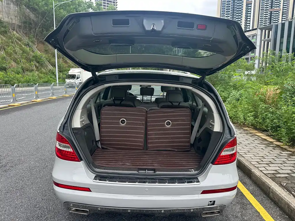 Mercedes-Benz R-Class 2012 — фото 13