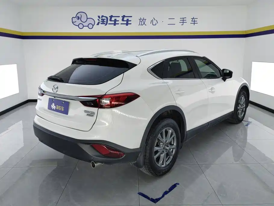 Mazda CX-4 2018 — фото 3