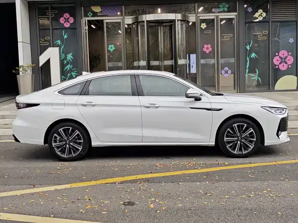 Chery Arrizo 8 PRO 2025