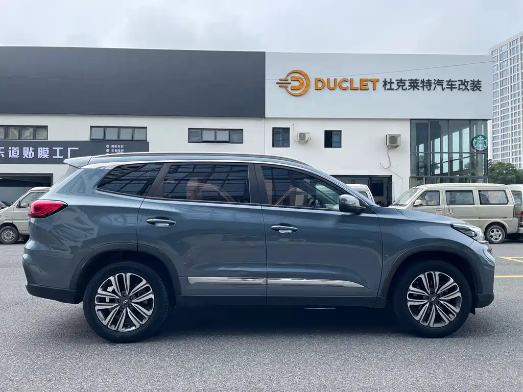 Chery Tiggo 8 2019 — фото 19