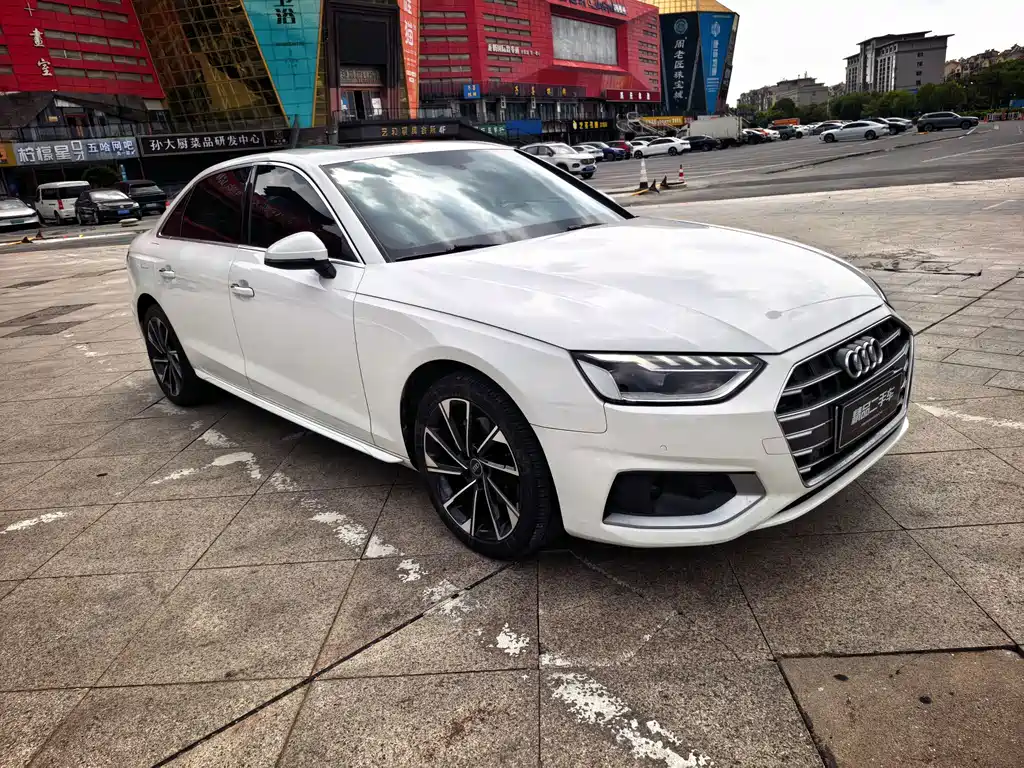 Audi A4L 2022