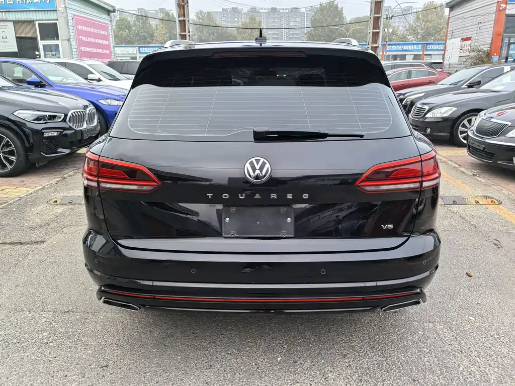 Volkswagen Touareg 2020 — фото 12