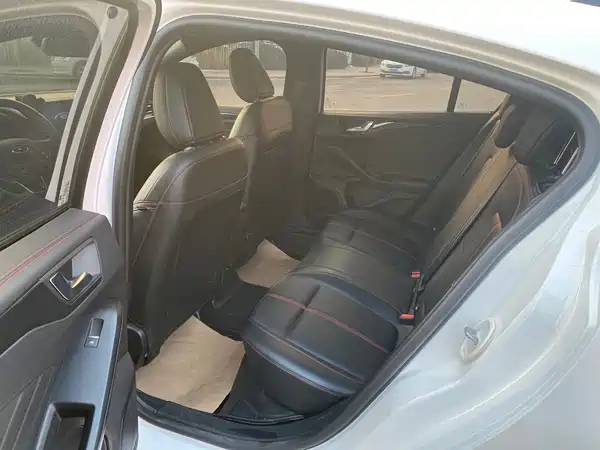 Ford Focus 2022