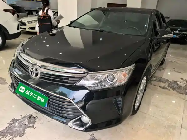 Toyota Camry 2015