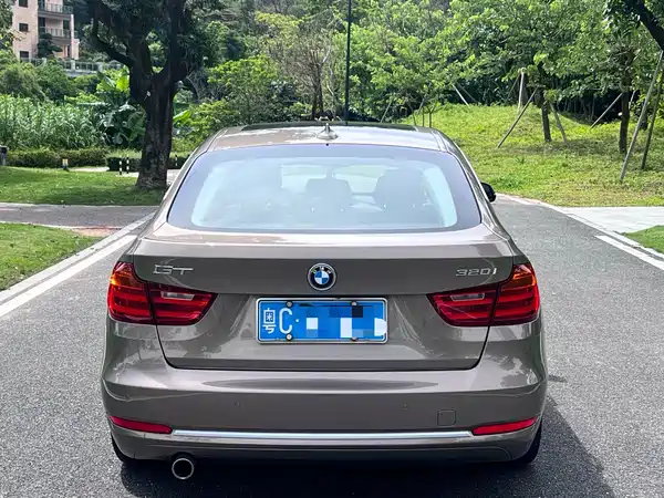 BMW 3 Series GT 2015