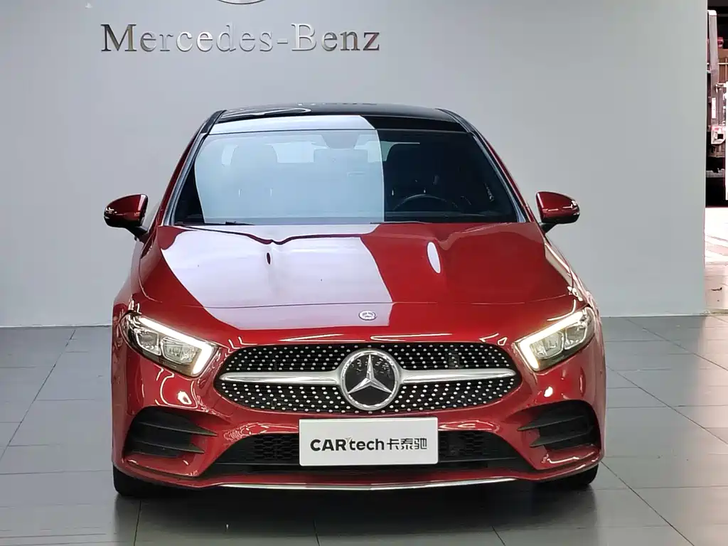 Mercedes-Benz A-Class 2019 — фото 3