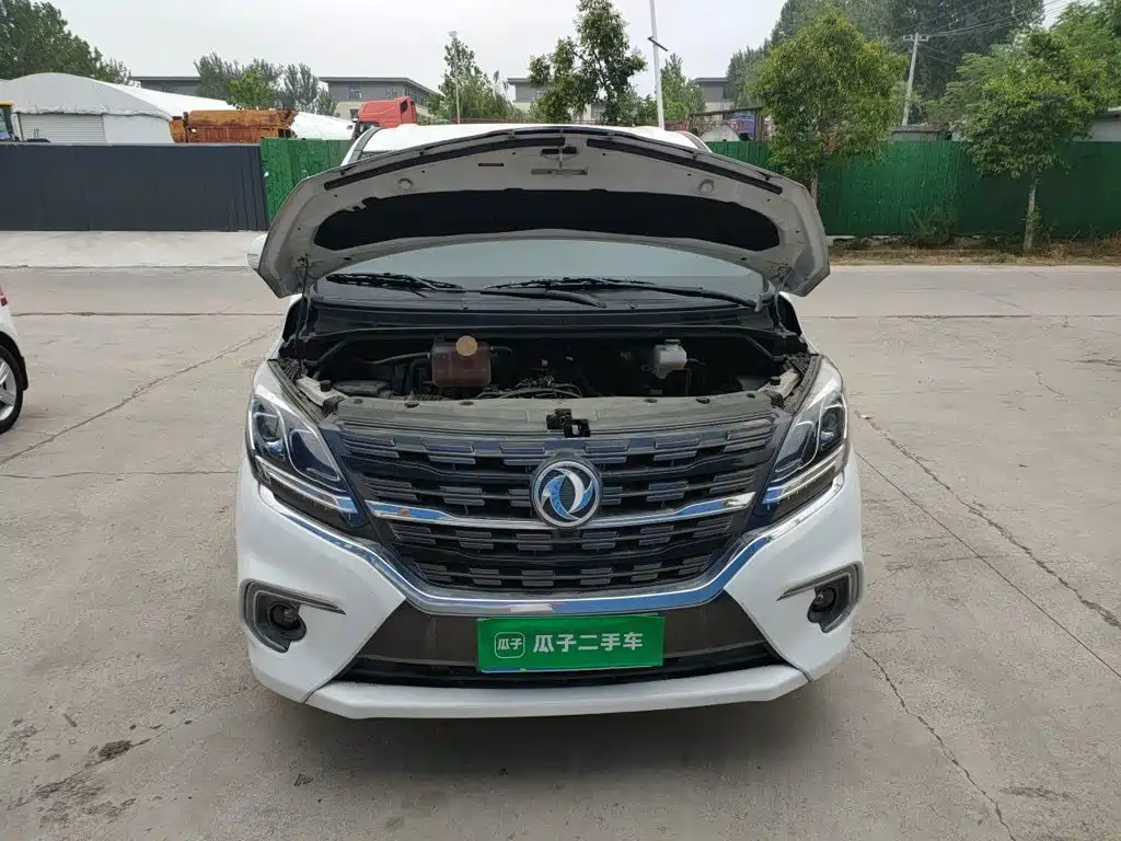 Dongfeng Fengxing M7 2021 — фото 11