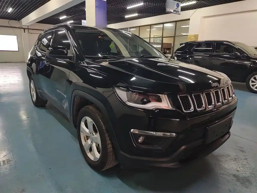 Jeep Compass 2021 — фото 20