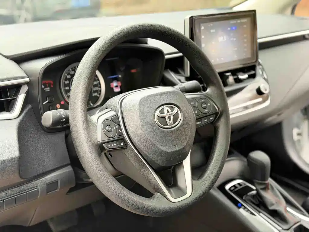 Toyota Corolla 2021 — фото 14