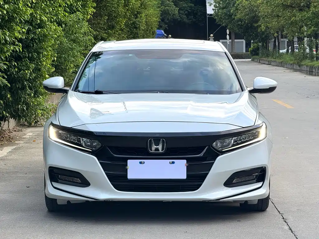 Honda Accord 2021 — фото 2