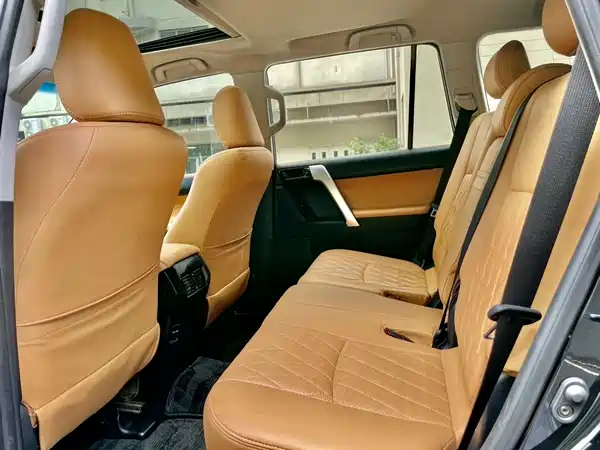Toyota Prado 2019