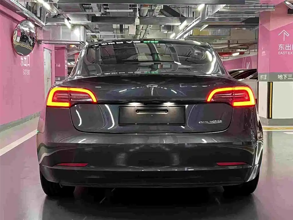 Tesla Model 3 2019 — фото 5