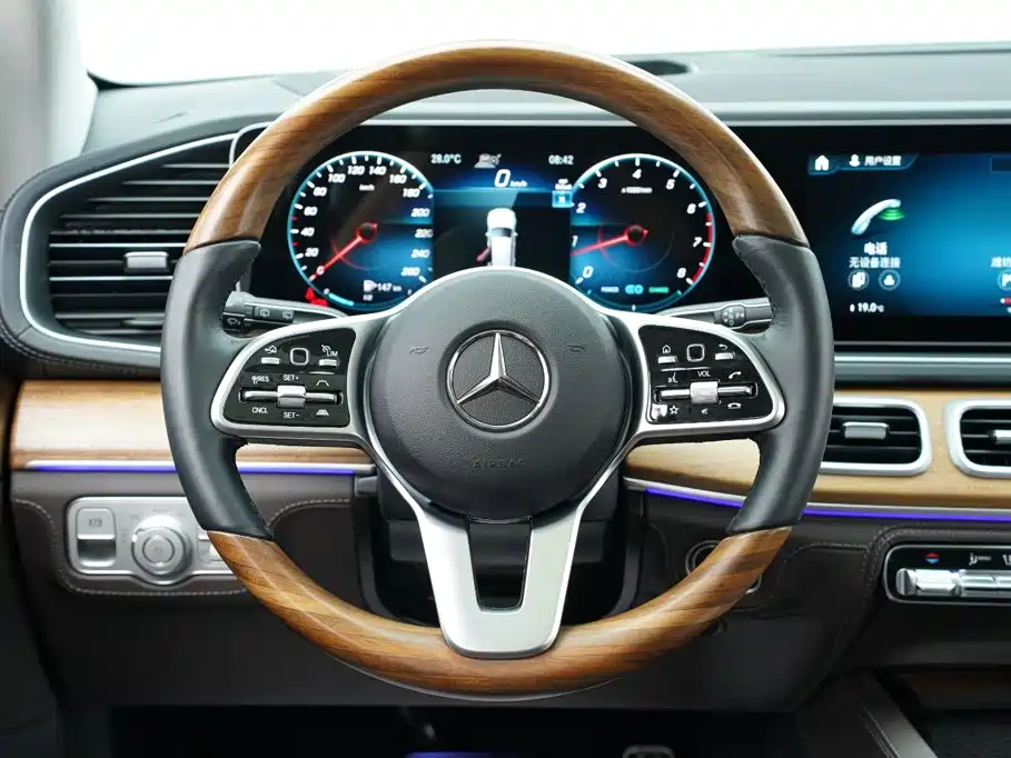 Mercedes-Benz GLS 2023 — фото 15