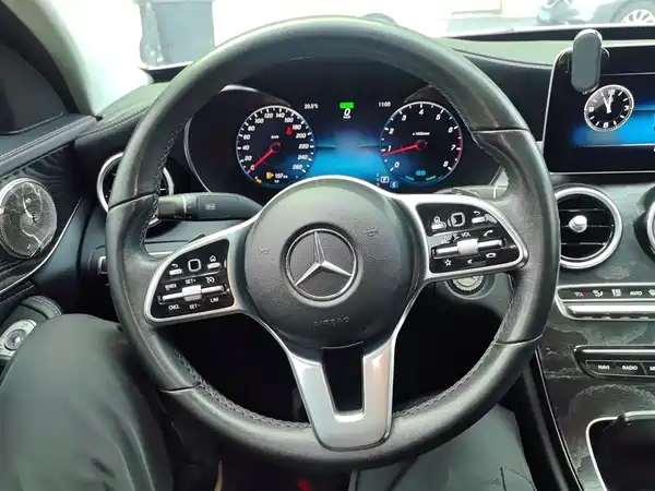 Mercedes-Benz C-Class 2019