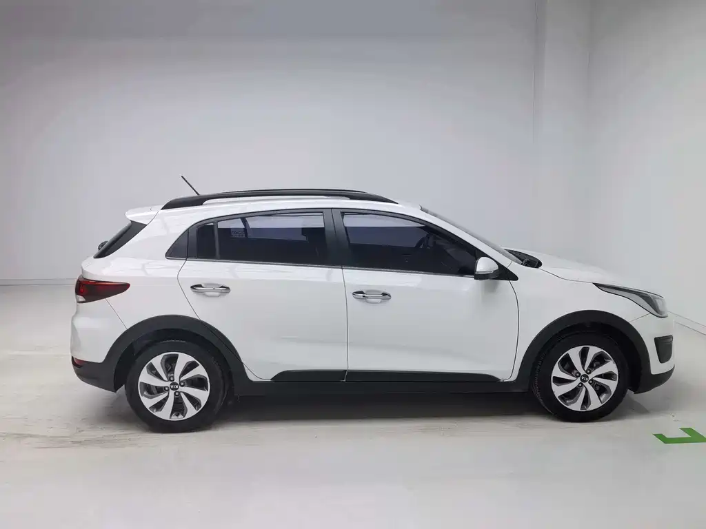 Kia KX Cross 2018 — фото 7