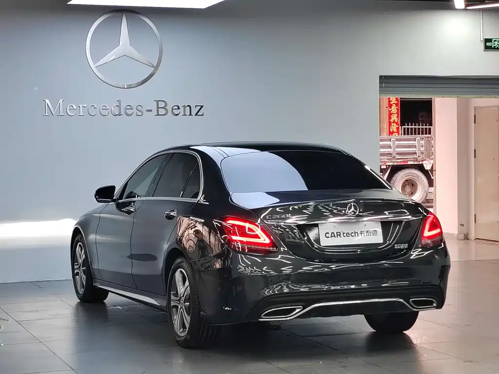 Mercedes-Benz C-Class 2020 — фото 3