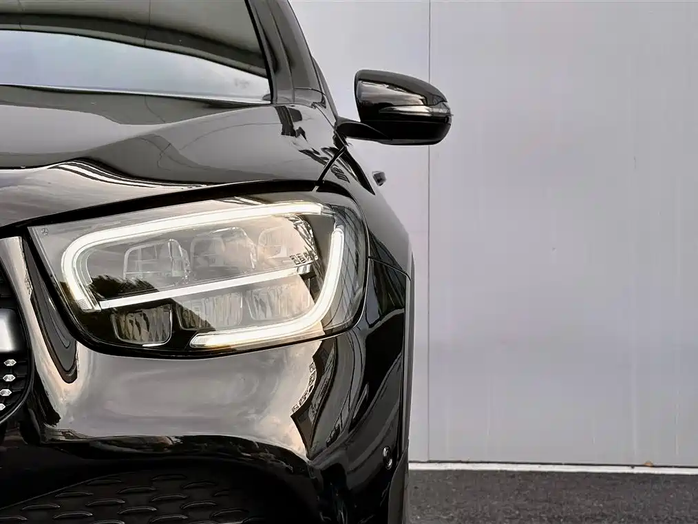 Mercedes-Benz GLC 2021 — фото 15