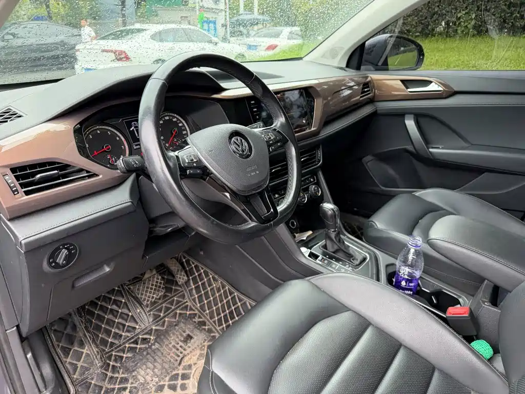 Volkswagen Tharu 2020