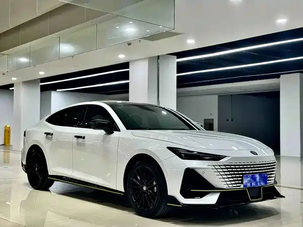 Changan UNI-V 2022
