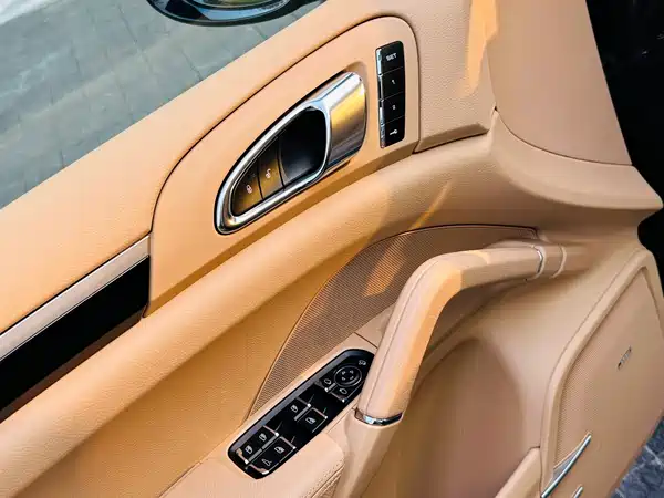 Porsche Cayenne 2017