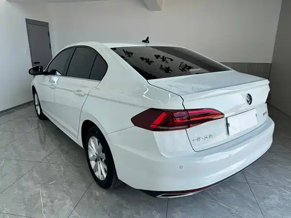 Volkswagen Bora 2022