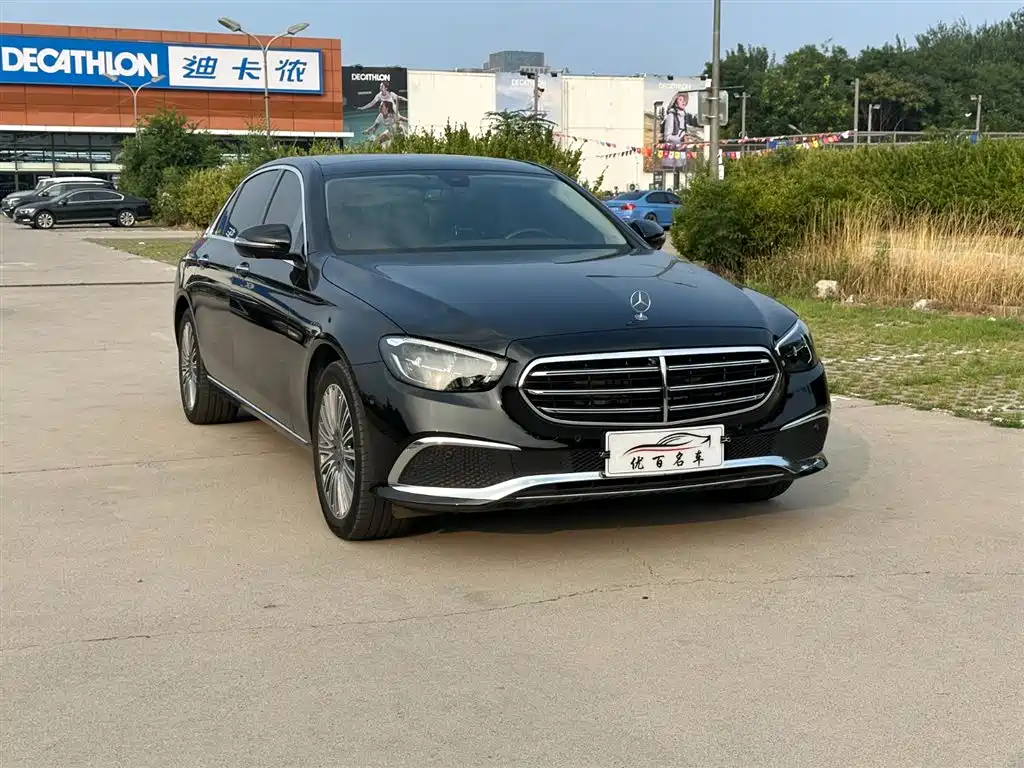 Mercedes-Benz E-Class 2023