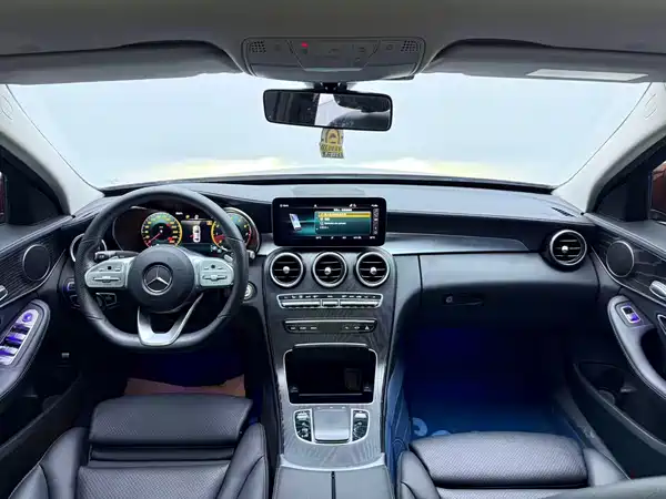 Mercedes-Benz C-Class 2021