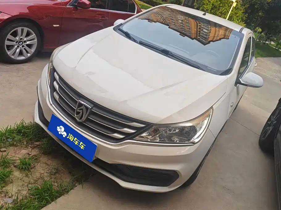 Baojun 310 2017