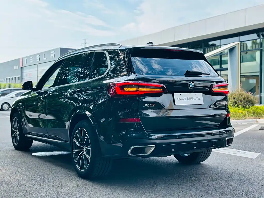 BMW X5 2023 — фото 16