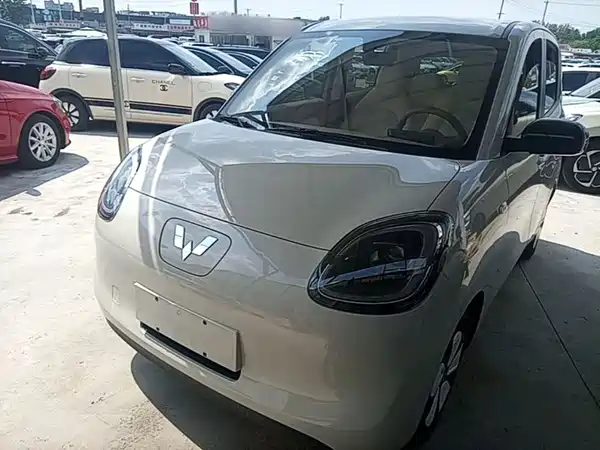 Wuling Hongguang MINIEV 2025