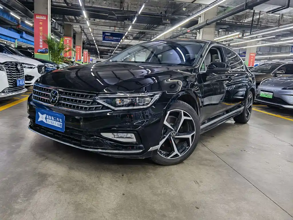 Volkswagen Magotan 2026