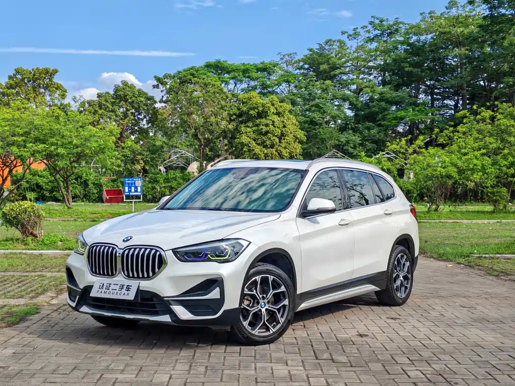 BMW X1 2020 — фото 1