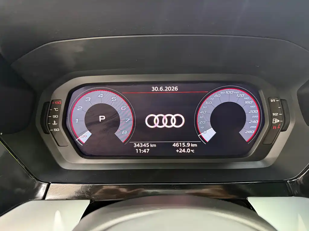 Audi A3 2022 — фото 14