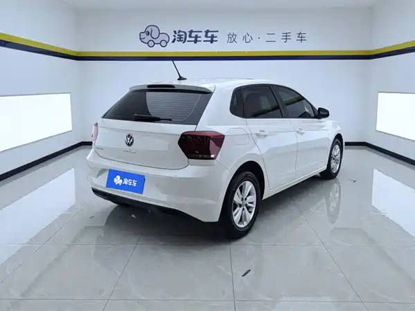 Volkswagen Polo 2021