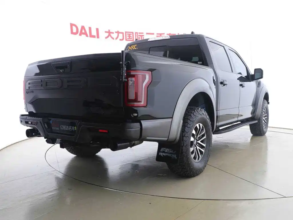 Ford F-150 Raptor 2020