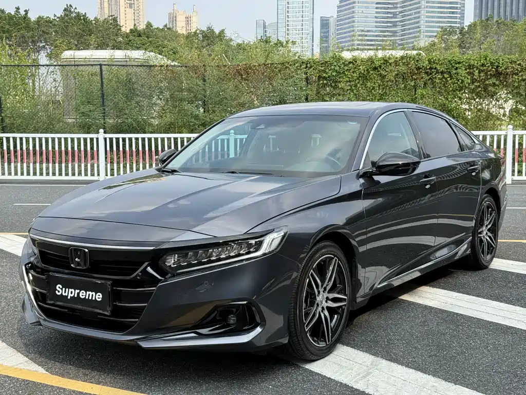 Honda Accord 2022 — фото 1