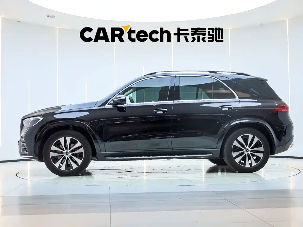 Mercedes-Benz GLE 2023 — фото 4