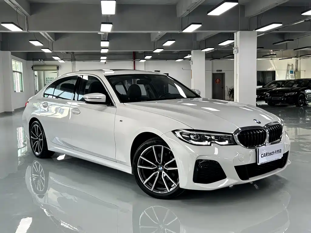 BMW 3 Series 2022 — фото 14