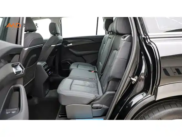 Audi Q6 2025
