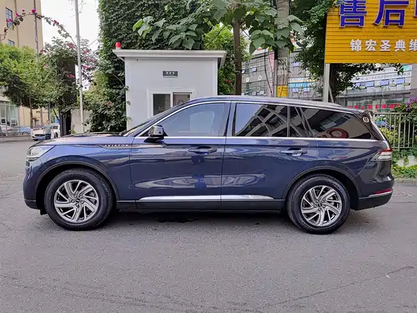 Lincoln Aviator 2020