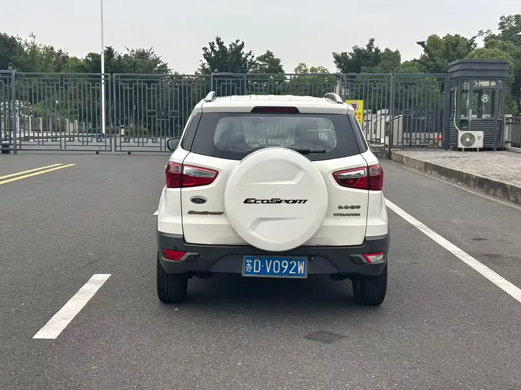 Ford Ecosport 2013 — фото 17