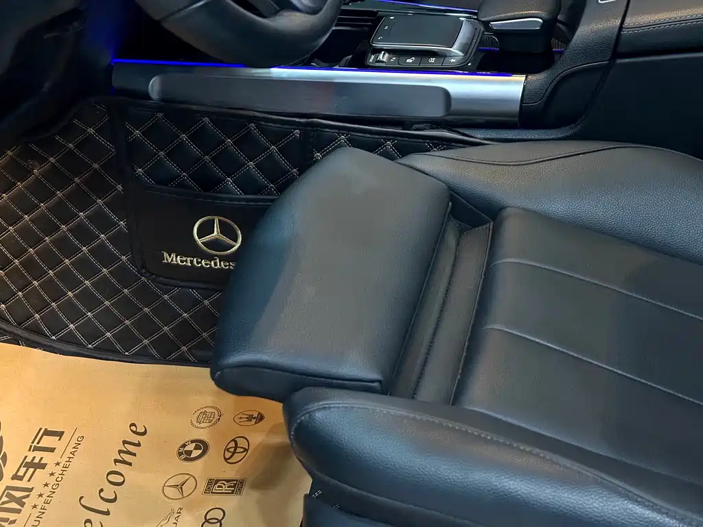 Mercedes-Benz GLB 2023 — фото 13