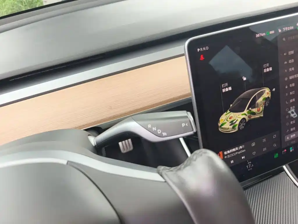 Tesla Model 3 2019 — фото 14