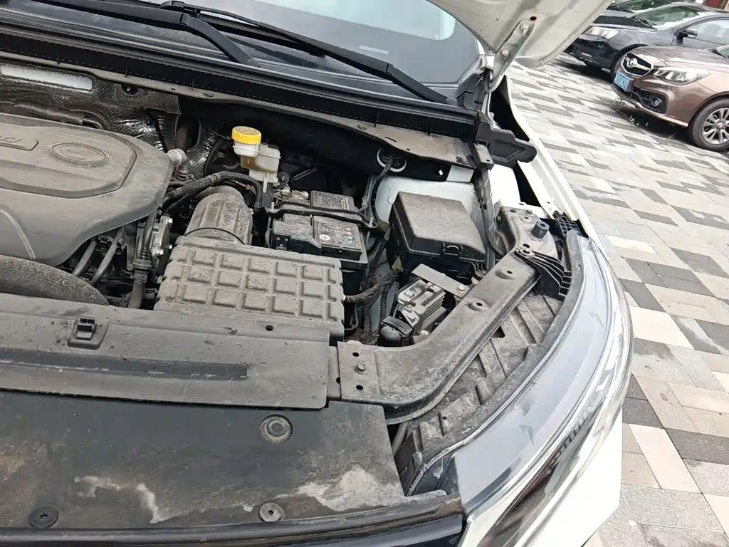 GAC Trumpchi GS4 2022 — фото 22