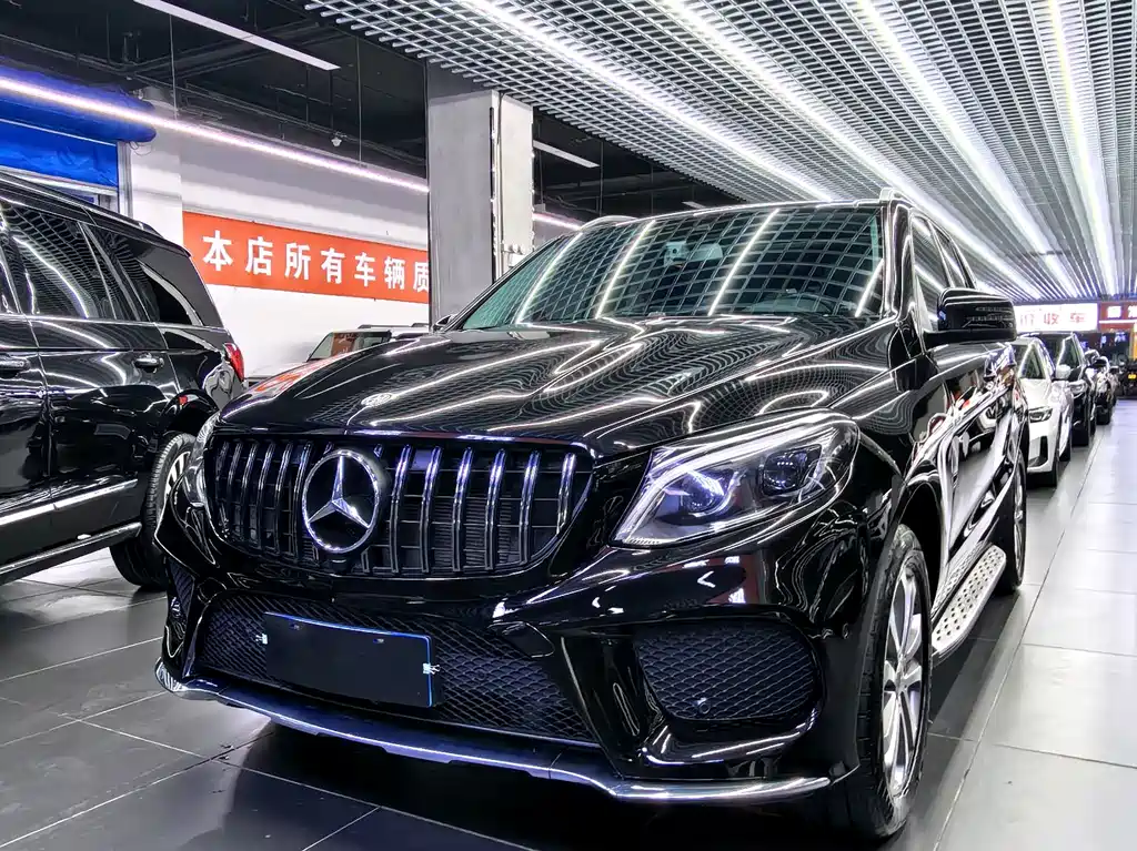 Mercedes-Benz GLE 2018 — фото 1