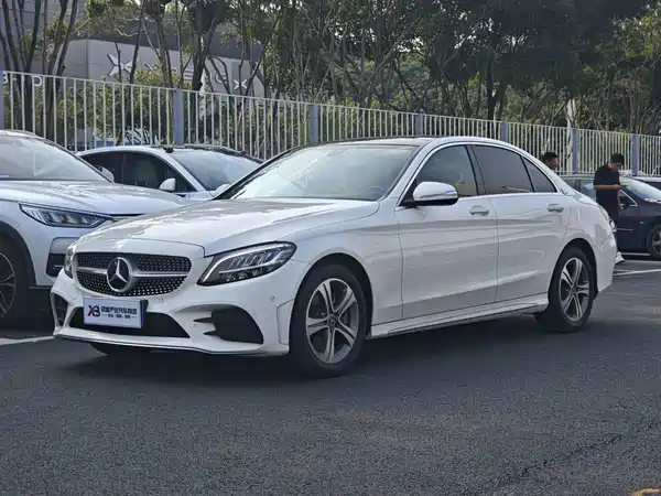 Mercedes-Benz C-Class 2018