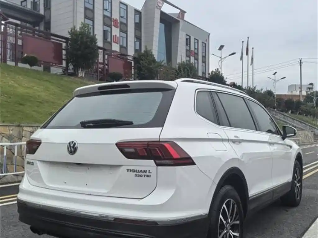 Volkswagen Tiguan L 2018